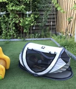 Deryan Peuter Luxe Campingbedje – Inclusief Zelfopblaasbare Matras - Silver -Babyproducten Winkel 1030x1200 1