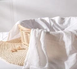 Hydrofiele Doek XL 120x120cm Wit - Luxueuze Kwaliteit - 100% Zacht Katoen - Hydrofiele Luiers - Swaddle - Inbakerdoek - Wikkeldeken- Omslagdoek Baby - Bad