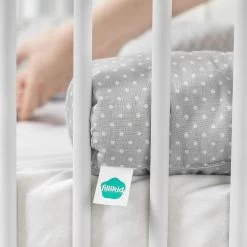 Fillikid Bedbumper 190 X 9 Cm Bedomrander Ledikant - Grijs Wit Stippen -Babyproducten Winkel 1200x1200 1324