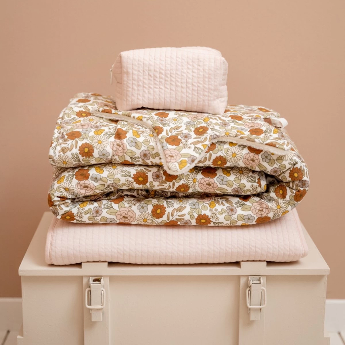 Little Dutch - Ledikantdeken Vintage Little Flowers 1 Little Dutch - Ledikantdeken Vintage Little Flowers