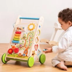 New Classic Toys® New Classic Toys Houten Activiteiten Duw- Loopwagen 11 New Classic Toys® New Classic Toys Houten Activiteiten Duw- Loopwagen -Babyproducten Winkel 1200x1200 686