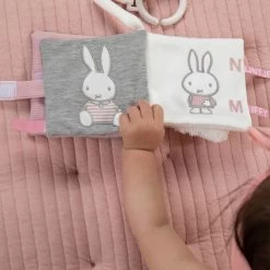 Buggyboekje Nijntje Pink Baby Rib -Babyproducten Winkel 1200x1200 722