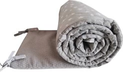 Quilola Bedbumper Stars Grey - Bed Zijbeschermers - Anti Stootrand - Bedomrander 180x30 Cm 5 Quilola Bedbumper Stars Grey - Bed Zijbeschermers - Anti Stootrand - Bedomrander 180x30 Cm -Babyproducten Winkel 1200x698 1