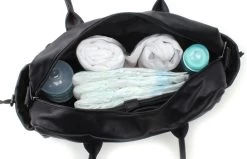 Kidzroom Vision Of Love Luiertas - Zwart - Verschoonmatje - Verstelbare Schouderband -Babyproducten Winkel 1200x773 1