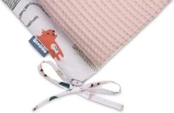 Sensillo Baby Bedbumper - Bedomrander - Anti Stootrand Ledikant - Bed Zijbeschermers - 180x30cm - Wafel Roze Vosjes -Babyproducten Winkel 1200x777 6