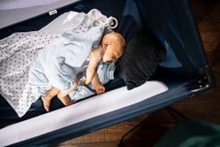 Hauck Dream N Play Plus Campingbedje - Navy 26 Hauck Dream N Play Plus Campingbedje - Navy -Babyproducten Winkel 1200x800 114