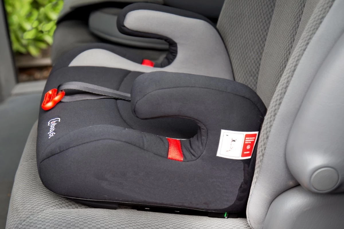 Booster - Zitverhoger Met Isofix BabyGO Bursa II Zwart (15-36kg) 12 Booster - Zitverhoger Met Isofix BabyGO Bursa II Zwart (15-36kg) - Afbeelding 12