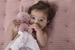 Tiamo Collection Knuffeldoekje Nijntje - Pink Baby Rib -Babyproducten Winkel 1200x808 1