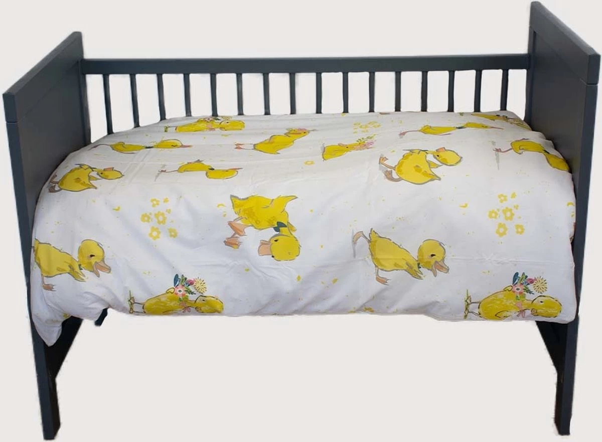 Decoware® Ledikant Dekbedovertrek Eendjes - Katoen Renforce - 100x135 Cm - 40x60 Cm 1 Decoware® Ledikant Dekbedovertrek Eendjes - Katoen Renforce - 100x135 Cm - 40x60 Cm