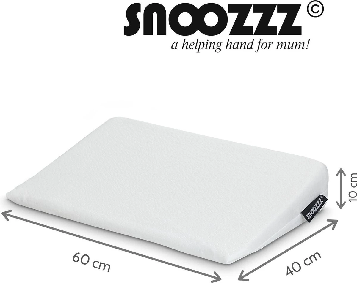 Snoozzz Reflux Kussen - Baby Hellend Kussen Voor Ledikant - Ventilerend - Met Wasbare Hoes - Wit 7 Snoozzz Reflux Kussen - Baby Hellend Kussen Voor Ledikant - Ventilerend - Met Wasbare Hoes - Wit - Afbeelding 7