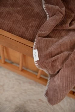 Koeka Baby Dekentje Wieg Flanel Vik - Bruin - 75x100cm 11 Koeka Baby Dekentje Wieg Flanel Vik - Bruin - 75x100cm -Babyproducten Winkel 799x1200 53