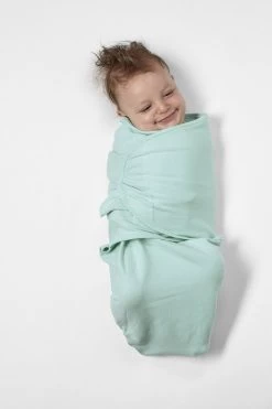 Meyco Uni Swaddlemeyco Inbakerdoek - Forest Green - 0-3 Maanden 30 Meyco Uni Swaddlemeyco Inbakerdoek - Forest Green - 0-3 Maanden -Babyproducten Winkel 800x1200 194