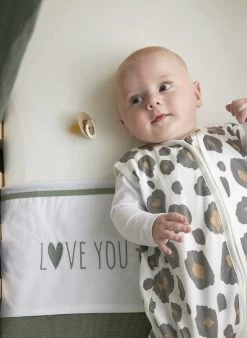 Meyco Love You To The Moon & Back Ledikant Laken - Forest Green - 100x150cm -Babyproducten Winkel 877x1200 1