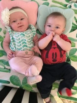 Baby IQ Orthopedisch Baby Hoofdkussen – Traagschuim – Tegen Plat Achterhoofd – Baby Kussen Plat Hoofd - Kraamcadeau – Blauw – Incl Gratis Bandana Slabber -Babyproducten Winkel 900x1200 30